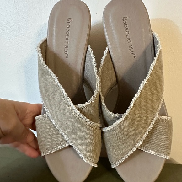 Chocolat Blu wedges - Picture 6 of 11